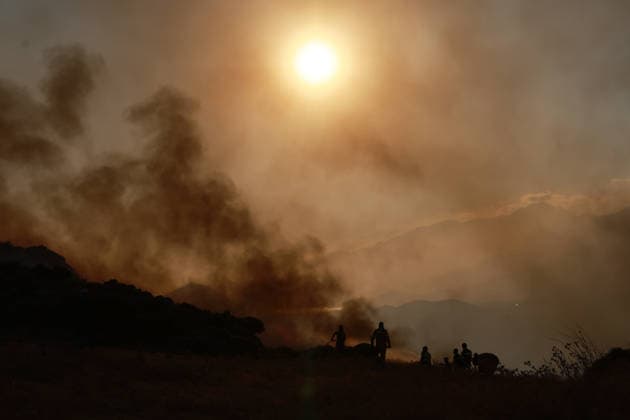 Wildfires continue in Rethymno region of Crete CRETE, GREECE - JULY 31: Firefighters battle a wildfire burning near the village of Drimiskos in the Rethymno region on the island of Crete, Greece, on July 31, 2026. Costas Baltas Anadolu Crete Greece. Editorial use only. Please get in touch for any other usage.  Copyright: x2026xAnadoluxCostasxBaltasx