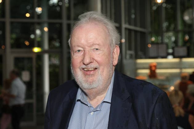 Hans-Werner Funke bei der Premiere der Komödie Bis dass der Tod, Komödie Winterhuder Fährhaus Hamburg. In dem Theaterstück geht um einen tollpatschigen Auftragskiller, der von verschiedenen Angehörigen einer Familie beauftragt wird, den jeweils anderen umzubringen. Der einzige Grund: dem Erben oder der Erbin winkt ein Millionenvermögen, Hamburg 31.7.2026