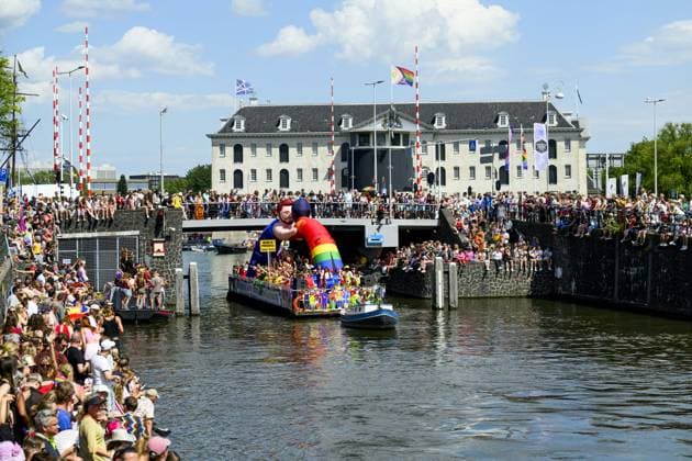 Amsterdam, The Netherlands, 2026-08-01 14:21:44 AMSTERDAM, 01-08-2026, Canals of Amsterdam. Amsterdam is the host city for WorldPride. Under the theme UNITY, equal rights, visibility, and international solidarity take center stage. The program includes the Pride Walk, Canal Parade, and a conference, among other things. PHOTO: NLBeeld Patrick van Emst Credit: NL Beeld Patrick van Emst Copyright: xx x