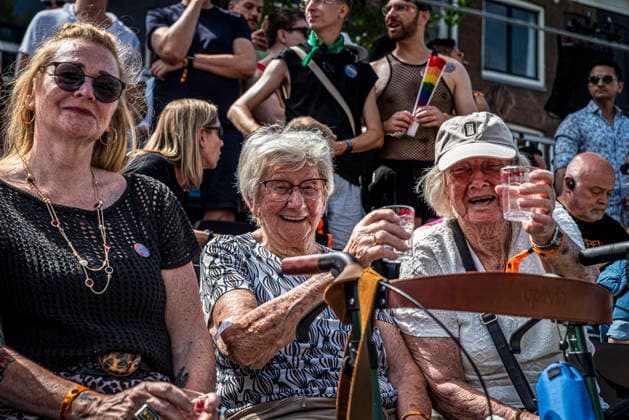 August 1, 2026, Amsterdam, North Holland, Netherlands: Floats pass through WorldPride Stadium during Amsterdam Pride s Canal Parade on August 1, 2026, in Amsterdam, the Netherlands. Hundreds of thousands of spectators joined the 30th edition of the Pride Canal Parade, the highlight of WorldPride Amsterdam 2026. This yearâ€⠢s parade also included the WorldPride Stadium grandstand, with seating for approximately 10,000 people to watch as floats pass. Amsterdam Netherlands - ZUMAp202 20260801_zip_p202_086 Copyright: xJamesxPetermeierx