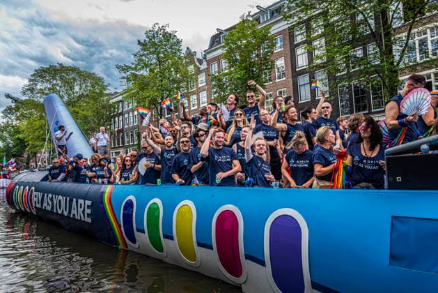 August 1, 2026, Amsterdam, North Holland, Netherlands: Delta and KLM Airlines workers join Amsterdam Pride s Canal Parade on August 1, 2026, in Amsterdam, the Netherlands. Hundreds of thousands of spectators joined the 30th edition of the Pride Canal Parade, the highlight of WorldPride Amsterdam 2026. This yearâ€⠢s parade also included the WorldPride Stadium grandstand, with seating for approximately 10,000 people to watch as floats pass by. Amsterdam Netherlands - ZUMAp202 20260801_zip_p202_098 Copyright: xJamesxPetermeierx