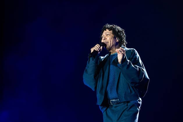 RIO DE JANEIRO, RJ - 01.08.2026: DJAVAN DJAVANEAR 50 ANOS - The "Djavanear" tour, in which the artist Djavan celebrates five decades of his career, arrives in Rio de Janeiro at the Farmasi arena this Saturday (1st) for three nights with tickets already sold out. x2992492x  CarlosxSanttos