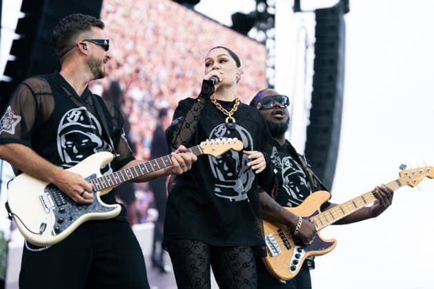 August 1, 2026, Brighton, United Kingdom: Jessica Ellen Cornish better known as Jessie J performs during the 2026 Brighton & Hove Pride parade. Brighton United Kingdom - ZUMAs197 20260801_aaa_s197_183 Copyright: xLounisxTiarx