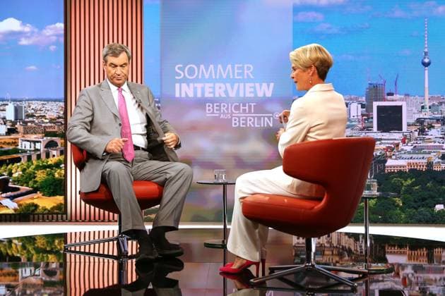 Berlin, Deutschland, 02.08.2026: ARD-Hauptstadtstudio: Sommerinterview: Ministerpräsident von Bayern Markus Söder (CSU) und Anna Engelke Copyright: xdtsxNachrichtenagenturx dts_129189
