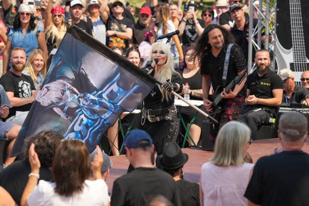ZDF-Fernsehgarten 2026. DORO Pesch im ZDF Fernsehgarten mit dem Motto Rock im Garten am 02.08.2026 in Mainz. Mainz ZDF Fernsehgarten Rheinland-Pfalz