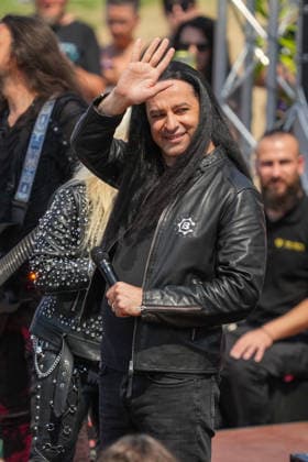 ZDF-Fernsehgarten 2026. Bülent Ceylan im ZDF Fernsehgarten mit dem Motto Rock im Garten am 02.08.2026 in Mainz. Mainz ZDF Fernsehgarten Rheinland-Pfalz