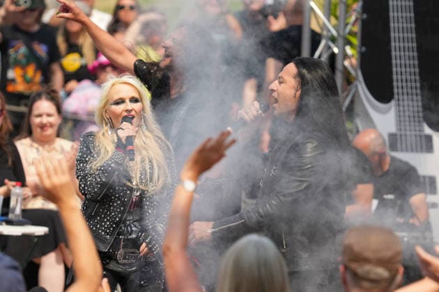 ZDF-Fernsehgarten 2026. DORO Pesch und Bülent Ceylan im ZDF Fernsehgarten mit dem Motto Rock im Garten am 02.08.2026 in Mainz. Mainz ZDF Fernsehgarten Rheinland-Pfalz
