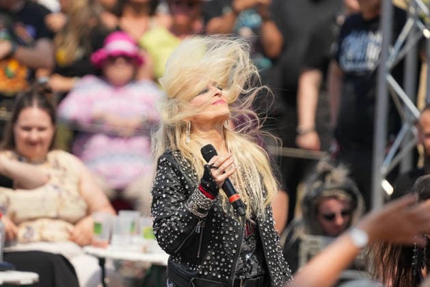 ZDF-Fernsehgarten 2026. DORO Pesch und Bülent Ceylan im ZDF Fernsehgarten mit dem Motto Rock im Garten am 02.08.2026 in Mainz. Mainz ZDF Fernsehgarten Rheinland-Pfalz