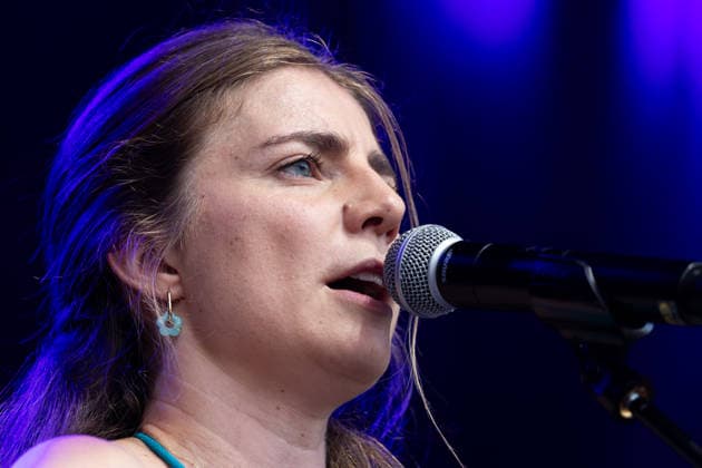 03.08.2026, Locarno, laRotonda, Rotonda by la Mobiliare 2026 Locarno: Anya Louise, Anya Louise (lead vocals, guitars and ukulele) Locarno laRotonda Ticino Switzerland Copyright: xJustPictures.ch FrancescoxMinghettix