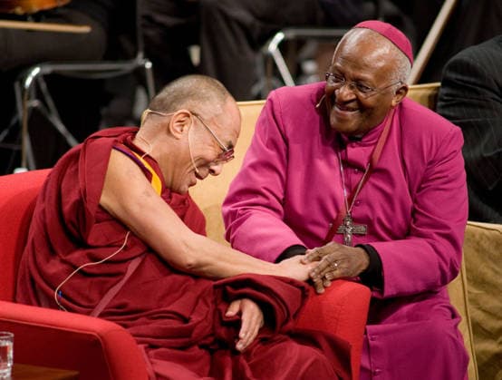 Dalai Lama at Seattle s Compassion Gathering Apr 15, 2008 - Seattle, Washington, USA - Day five - Interspiritual Day - An unprecedented gathering to engage the hearts and minds of our community by highlighting the vision, science, and programs of early social, emotional, and cognitive learning. His Holiness the Dalai Lama and other compassion leaders bring global attention to the importance of nurturing kindness and compassion in the world, starting with children and all those who touch their lives. PICTURED: His Holiness the DALAI LAMA and Archbishop DESMOND TUTU talk about the themes common to all spiritual traditions. Copyright: xDarenxFentimanx