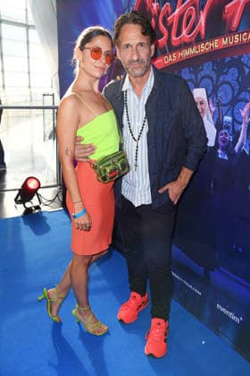 Zora Alber, Falk Willy Wild bei der Premiere von SISTER ACT - DAS HIMMLISCHE MUSICAL im Bluemax Theater in Berlin am 04.08.2026