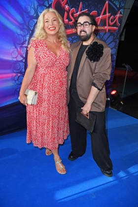 Caterina Pogorzelski, Steven Preisner bei der Premiere von SISTER ACT - DAS HIMMLISCHE MUSICAL im Bluemax Theater in Berlin am 04.08.2026