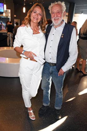 Dieter Hallervorden mit Ehefrau Christiane Hallervorden bei der Premiere von SISTER ACT - DAS HIMMLISCHE MUSICAL im Bluemax Theater in Berlin am 04.08.2026