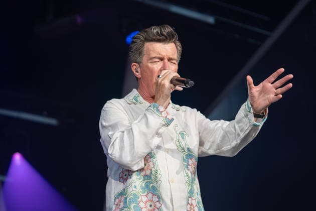 Rick Astley live beim Konzert im Tanzbrunnen in Köln am 4. August 2026. Copyright: xSvenxHeidmannx