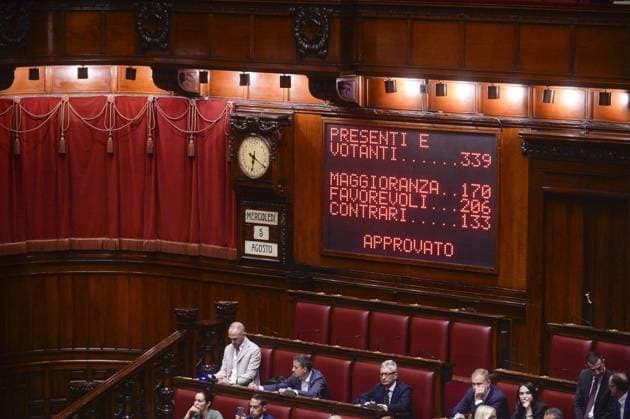 Foto IPP Marco Mattei Roma 05 08 2026 Camera dei deputati discussione e voto sull autorizzazione sequestro delle chat di Delmastro nella foto la camera approva il divieto di sequestro Italy Photo Press - World Copyright .
