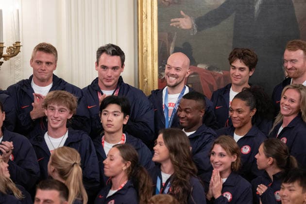 President Trump Hosts Team USA Olympians at White House U.S. Olympic figure skater Daniel O Shea, top center, in the East Room of the White House in Washington, DC, USA, on Thursday, August 6, 2026. President Trump is hosting a ceremony for Team USA Olympians who competed in the 2026 Olympic Winter Games in Italy. Credit: Aaron Schwartz Pool via CNP Washington District of Columbia United States  Copyright: xPool ABACAx
