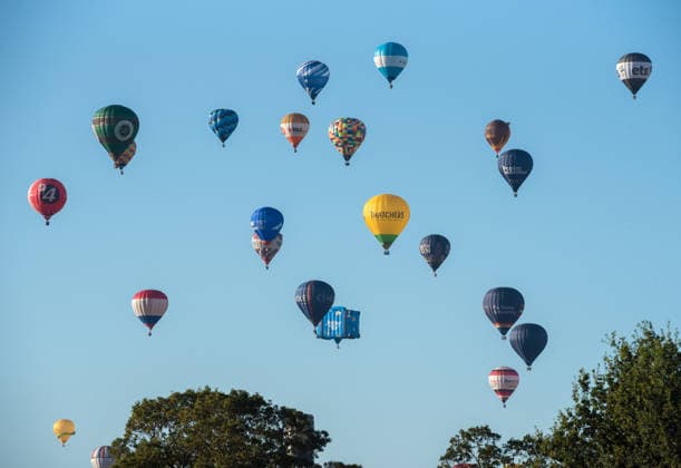 August 7, 2026, Bristol, Bristol, UK: Bristol, UK. Hot air balloons take off in a mass ascent from Ashton Court on Friday morning for the official opening of the 2026 48th Bristol International Balloon Fiesta in partnership with Albert Goodman which takes place from from Friday, August 7, to Sunday, August 9, with mass ascents and night glows celebrating the city of Bristol and its heritage links to hot air ballooning. There will be an expanded special shapes line-up featuring beloved classics, recent favourites and new additions. Bristol UK - ZUMAl94_ 20260807_zaf_l94_023 Copyright: xSimonxChapmanx