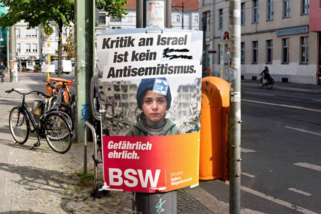 Berlin,07.08.2026,Wahlplakat der Partei BSW - Kritik an Israel ist kein Antisemitismus - zur Wahl zum 20.Abgeordnetenhaus von Berlin sowie zu den Bezirksverordnetenversammlungen am 20.09.2026.
