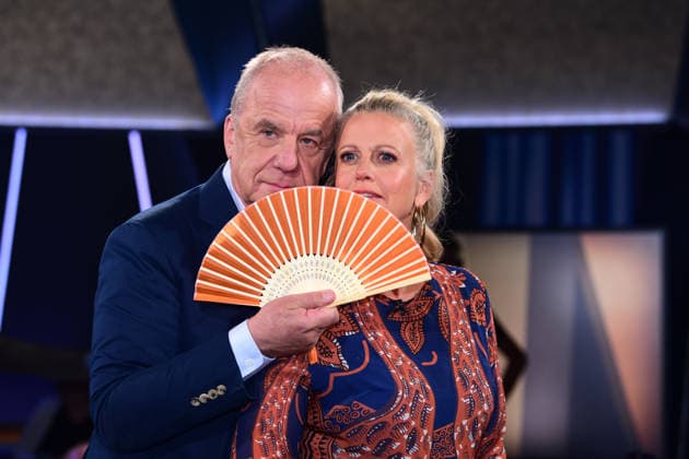 Entertainment Bilder des Tages Hubertus Meyer-Burckhardt und Barbara Schoeneberger bei der NDR Talk Show am 7.08.2026 in Hamburg Hubertus Meyer-Burckhardt and Barbara Schoeneberger during the NDR Talk Show at NDR Studios on August 7, 2026 in Hamburg, Germany NDR Talk Show am 7.08.2026 in Hamburg