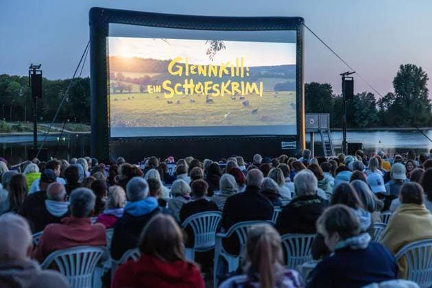 Sommerkino Auesee ** NUR FÜR REDAKTIONELLE ZWECKE ** EDITORIAL USE ONLY **<p>Das Sommerkino findet am Freitag, den 07.08.2026 auf einer mobilen Leinwand am Auesee in Wesel statt. Deutschland NRW Wesel Copyright: ErwinxPottgiesser