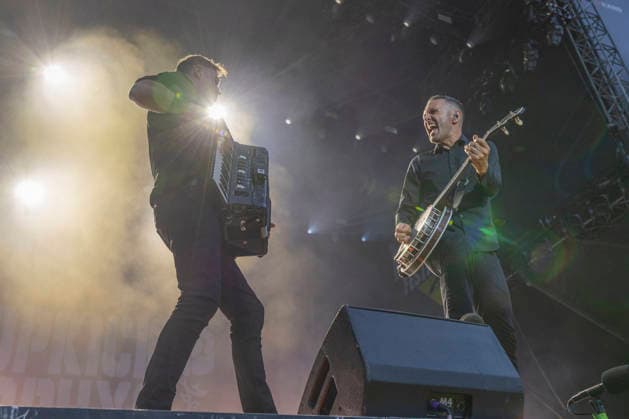 Dropkick Murphys, Tim Brennan und Jeff DaRosa, auf der Bühne beim Taubertal-Festival 2026 in Rothenburg ob der Tauber, Deutschland, am 7. August 2026. Copyright: HMBxMedia xHeikoxBecker