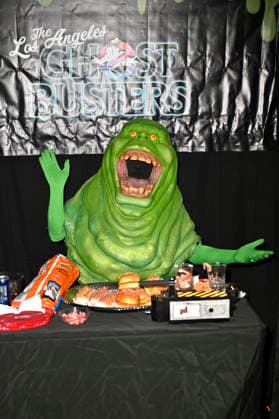 Cosplayer auf der Midsummer Scream - Halloween & Horror Convention im Long Beach Convention Center. Long Beach, 07.08.2026