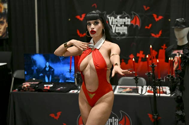 Victoria Venin auf der Midsummer Scream - Halloween & Horror Convention im Long Beach Convention Center. Long Beach, 07.08.2026