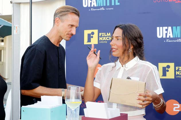Johannes Hendrik Langer und Amy Mußul bei der SOKO Leipzig -Nacht bei den Filmnächten Leipzig 2026 auf der Galopprennbahn Scheibenholz. Leipzig, 07.08.2026