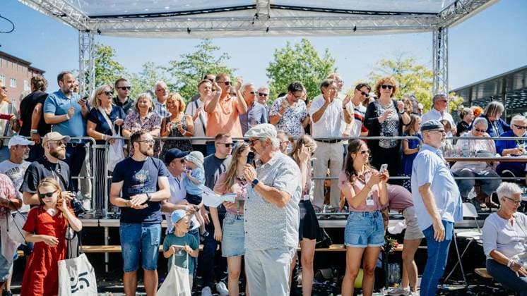 Cranger Kirmesumzug - Einen Tag nach dem dem Auftakt: Cranger Kirmesumzug durch die Stadt im Livestream bei der WAZ. Am 08.08.2026 in Herne ** NUR FÜR REDAKTIONELLE ZWECKE ** EDITORIAL USE ONLY **<p>Cranger Kirmesumzug - Einen Tag nach dem dem Auftakt: Cranger Kirmesumzug durch die Stadt im Livestream bei der WAZ. Am 08.08.2026 in Herne Herne Copyright: ChristophxJendral