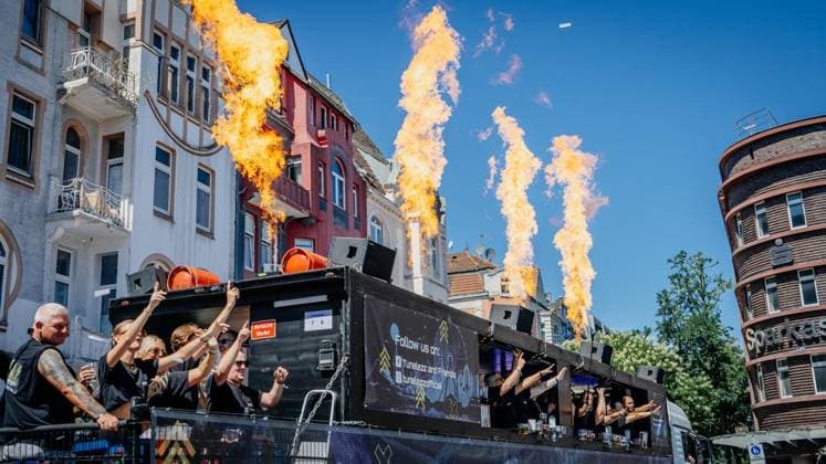 Cranger Kirmesumzug - Einen Tag nach dem dem Auftakt: Cranger Kirmesumzug durch die Stadt im Livestream bei der WAZ. Am 08.08.2026 in Herne ** NUR FÜR REDAKTIONELLE ZWECKE ** EDITORIAL USE ONLY **<p>Cranger Kirmesumzug - Einen Tag nach dem dem Auftakt: Cranger Kirmesumzug durch die Stadt im Livestream bei der WAZ. Am 08.08.2026 in Herne Herne Copyright: ChristophxJendral