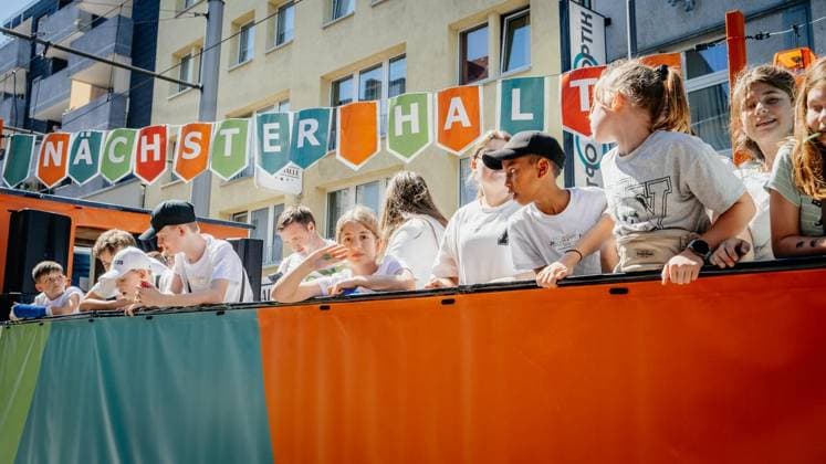 Cranger Kirmesumzug - Einen Tag nach dem dem Auftakt: Cranger Kirmesumzug durch die Stadt im Livestream bei der WAZ. Am 08.08.2026 in Herne ** NUR FÜR REDAKTIONELLE ZWECKE ** EDITORIAL USE ONLY **<p>Cranger Kirmesumzug - Einen Tag nach dem dem Auftakt: Cranger Kirmesumzug durch die Stadt im Livestream bei der WAZ. Am 08.08.2026 in Herne Herne Copyright: ChristophxJendral