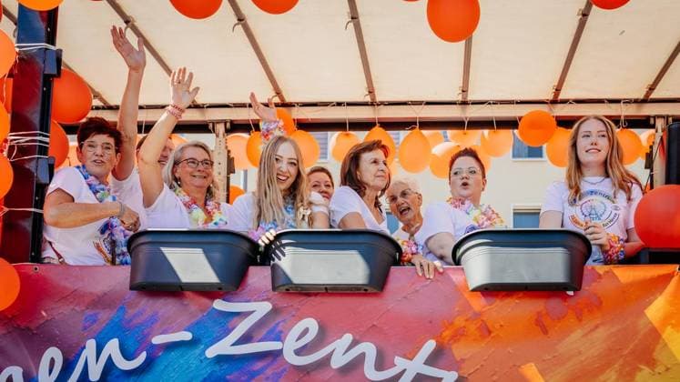 Cranger Kirmesumzug - Einen Tag nach dem dem Auftakt: Cranger Kirmesumzug durch die Stadt im Livestream bei der WAZ. Am 08.08.2026 in Herne ** NUR FÜR REDAKTIONELLE ZWECKE ** EDITORIAL USE ONLY **<p>Cranger Kirmesumzug - Einen Tag nach dem dem Auftakt: Cranger Kirmesumzug durch die Stadt im Livestream bei der WAZ. Am 08.08.2026 in Herne Herne Copyright: ChristophxJendral