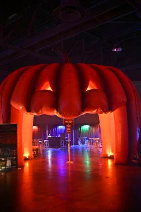 Midsummer Scream - Halloween & Horror Convention im Long Beach Convention Center. Long Beach, 08.08.2026
