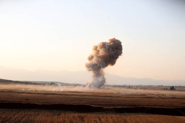 Syrian teams destroy explosive remnants of war near Damascus DAMASCUS, SYRIA - AUGUST 9: Syrian Defense Ministry teams destroy approximately one ton of explosive remnants of war and explosives found in residential areas in the countryside of Damascus, Syria, on August 9, 2026. Heavy flames and smoke rise from the area during the controlled destruction operation carried out by the Syrian authorities. Izz Aldien Alqasem Anadolu Damascus Syria. Editorial use only. Please get in touch for any other usage.  Copyright: x2026xAnadoluxIzzxAldienxAlqasemx