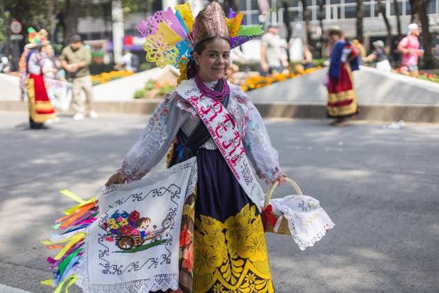 August 9, 2026, Mexico City, Mexico: MEXICO Mexico City, MEXICO †AUGUST 9, 2026: Participants wearing traditional clothing dance and march during the 17th Mega Calenda cultural parade from the Angel of Independence to the Zocalo in Mexico City, August 9, 2026. Organized by the Mexico City government, the event commemorates the International Day of the World s Indigenous Peoples and is part of the 12th Festival of Indigenous Cultures, Indigenous Peoples, and Native Neighborhoods of Mexico City. Mexico City Mexico - ZUMAq101 20260809_zna_q101_175 Copyright: xCristianxLeyvax