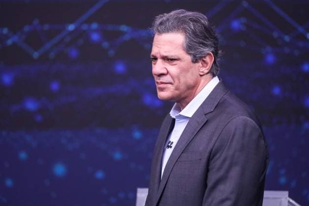 Fernando Haddad and Tarcisio de Freitas face off in the first Band debate. Sao Paulo, SP. 09.08.2026 - Debate-SP - PT candidate for governor of Sao Paulo, Fernando Haddad, during the first election debate promoted by TV Bandeirantes, at the station s studio, in the Morumbi neighborhood, south of Sao Paulo, on the evening of Sunday, August 9, 2026.(Foto: Marina Uezima Brazil Photo Press Brazil Photo Press) INTERNATIONAL Sao Paulo Sao Paulo Brasil Copyright: xMarinaxUezimax