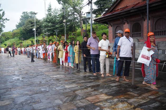 August 10, 2026, Kathmandu, Bagmati, Nepal: Today is the last Monday of the month of Shrawan, and Pashupatinath is thronged with devotees..Women who have been observing fasts and worshipping Lord Shiva every Monday throughout the month of Shrawan are formally concluding their fasts today...As a large turnout was expected on this final Monday, those observing the fast began queuing up early in the morning. Kathmandu Nepal - ZUMAa308 20260810_znp_a308_007 Copyright: xChandraxBahadurxAlex