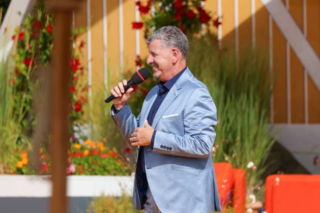 Rust, Deutschland 9.08.2026: Immer wieder Sonntags im Europa-Park Rust - 9.08.2026 Im Bild: Semino Rossi auf der Bühne. Europapark Rust Baden Württemberg Copyright: xFotostandx xHettichx