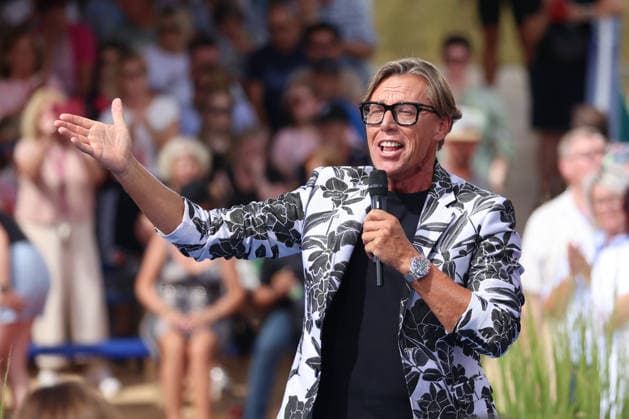 Rust, Deutschland 9.08.2026: Immer wieder Sonntags im Europa-Park Rust - 9.08.2026 Im Bild: Hansy Vogt auf der Bühne. Europapark Rust Baden Württemberg Copyright: xFotostandx xHettichx