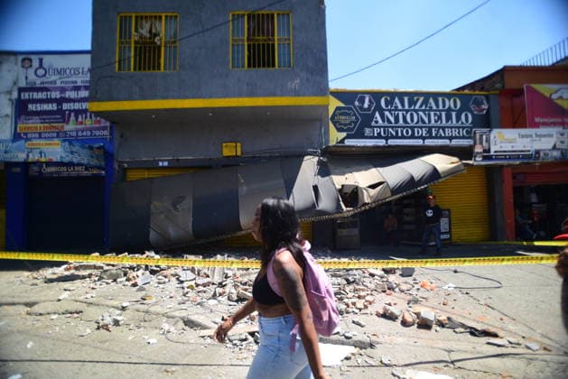 111 killed, 87 injured as magnitude 7.4 earthquake strikes Colombia CALI, COLOMBIA - AUGUST 10: Residents inspect damaged buildings after a magnitude 7.4 earthquake struck Colombia, killing at least 111 people and injuring 87 others, in Cali, Colombia, on August 10, 2026. According to authorities, around 1,500 properties have been affected across the country, while emergency crews continue search-and-rescue and damage-assessment operations. Edwin Rodriguez Pipicano Anadolu Cali Colombia. Editorial use only. Please get in touch for any other usage. Copyright: x2026xAnadoluxEdwinxRodriguezxPipicanox