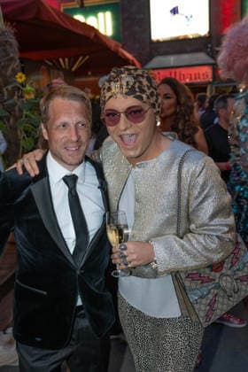 Oliver Pocher, Julian F. M. Stöckel bei KATJA™S LUCKY NUMBER 30 - KATJA KRASAVICE FEIERT IHREN 30. GEBURTSTAG im Ballhaus Berlin in Berlin am 10.08.2026