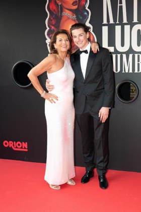 Claudia Obert mit Freund Max Suhr bei KATJA™S LUCKY NUMBER 30 - KATJA KRASAVICE FEIERT IHREN 30. GEBURTSTAG im Ballhaus Berlin in Berlin am 10.08.2026