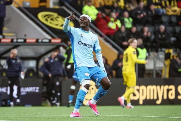 %items a soccer game between Norwegian FK Bodo Glimt and Belgian Royale Union Saint-Gilloise in Bodo, Norway, on %datetext, the return leg in the third qualifying round for the UEFA Champions League tournament. %photographer  BrunoxFahy 183180588