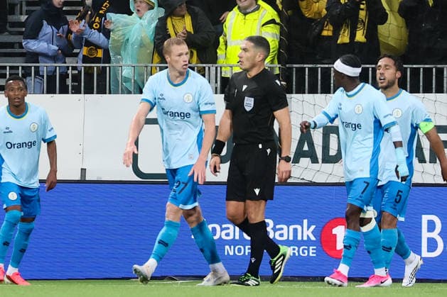 %items a soccer game between Norwegian FK Bodo Glimt and Belgian Royale Union Saint-Gilloise in Bodo, Norway, on %datetext, the return leg in the third qualifying round for the UEFA Champions League tournament. %photographer  BrunoxFahy 183182323