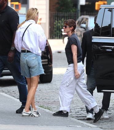 Kristen Stewart and Dylan Meyer out in New York Actress Kristen Stewart and her wife partner Dylan Meyer are smiling and enjoying to be together in New York, NY on August 11, 2026. Photo by Dylan Travis ABACAPRESS.COM New York NY  Copyright: xDylanxTravis ABACAx