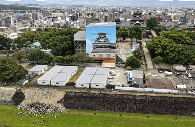 Aftermath of strong earthquake in Kumamoto Photo taken from a drone on Aug. 10, 2026, shows Kumamoto Castle in Kumamoto, southwestern Japan, ahead of its planned reopening to the public on Aug. 13. The castle closed immediately after a powerful earthquake struck the region on July 28.  A14AA0005625532P
