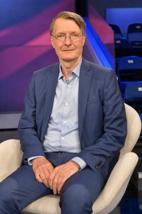 Karl Lauterbach in der ARD-Talkshow maischberger im Studio Berlin Adlershof. Berlin, 11.08.2026