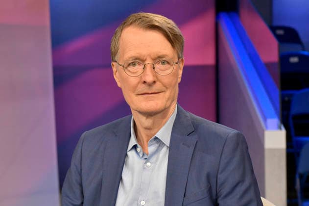 Karl Lauterbach in der ARD-Talkshow maischberger im Studio Berlin Adlershof. Berlin, 11.08.2026