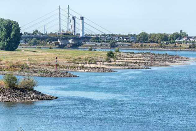 Pegel Ruhrort: Laut Vorhersage 1,33 m - der bisherige historische Tiefststand liegt bei 1,53. 12.08.2026 Duisburg ** NUR FÜR REDAKTIONELLE ZWECKE ** EDITORIAL USE ONLY **<p>Pegel Ruhrort: Laut Vorhersage 1,33 m - der bisherige historische Tiefststand liegt bei 1,53. 12.08.2026 Duisburg Deutschland NRW Duisburg Copyright: DanielxAttia