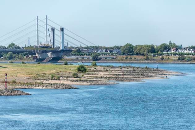 Pegel Ruhrort: Laut Vorhersage 1,33 m - der bisherige historische Tiefststand liegt bei 1,53. 12.08.2026 Duisburg ** NUR FÜR REDAKTIONELLE ZWECKE ** EDITORIAL USE ONLY **<p>Pegel Ruhrort: Laut Vorhersage 1,33 m - der bisherige historische Tiefststand liegt bei 1,53. 12.08.2026 Duisburg Deutschland NRW Duisburg Copyright: DanielxAttia